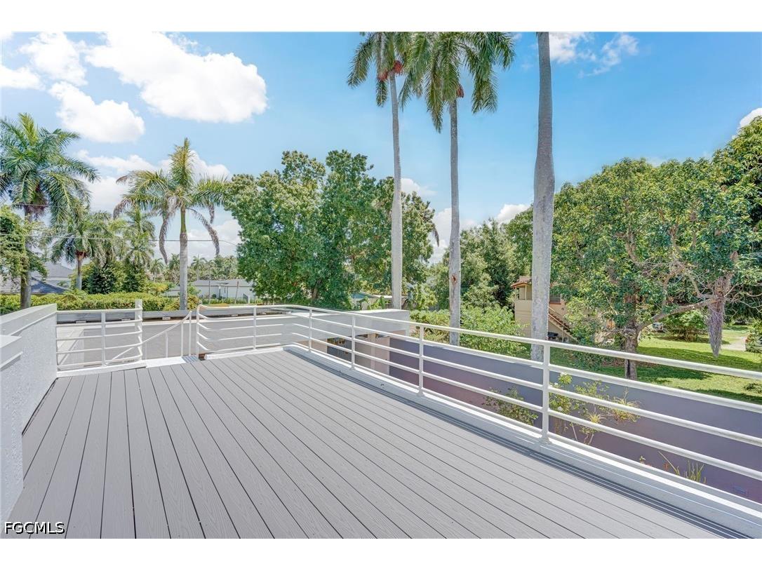 1215 Caloosa Drive Fort Myers FL 33901 2026029609 image7