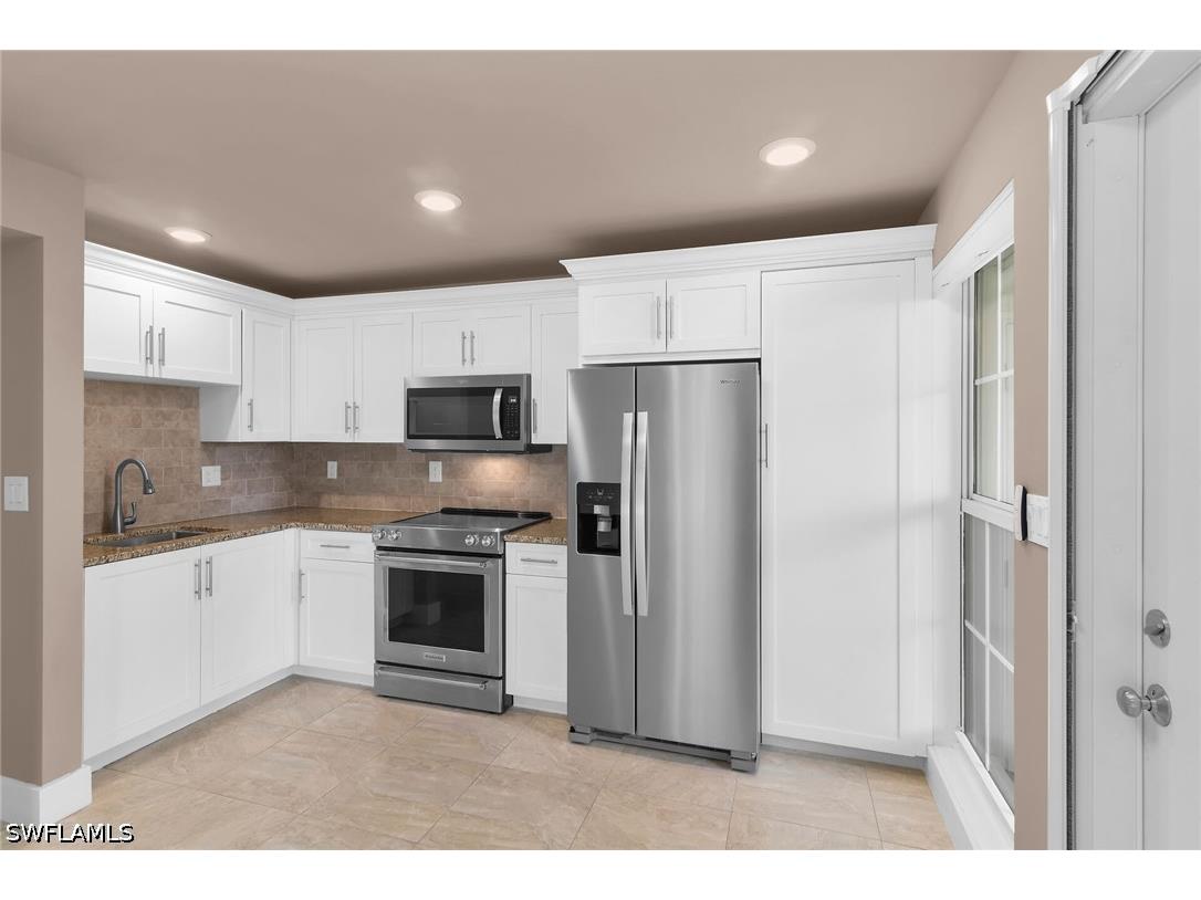 1215 Edington Place #M3 Marco Island FL 34145 226020362 image6