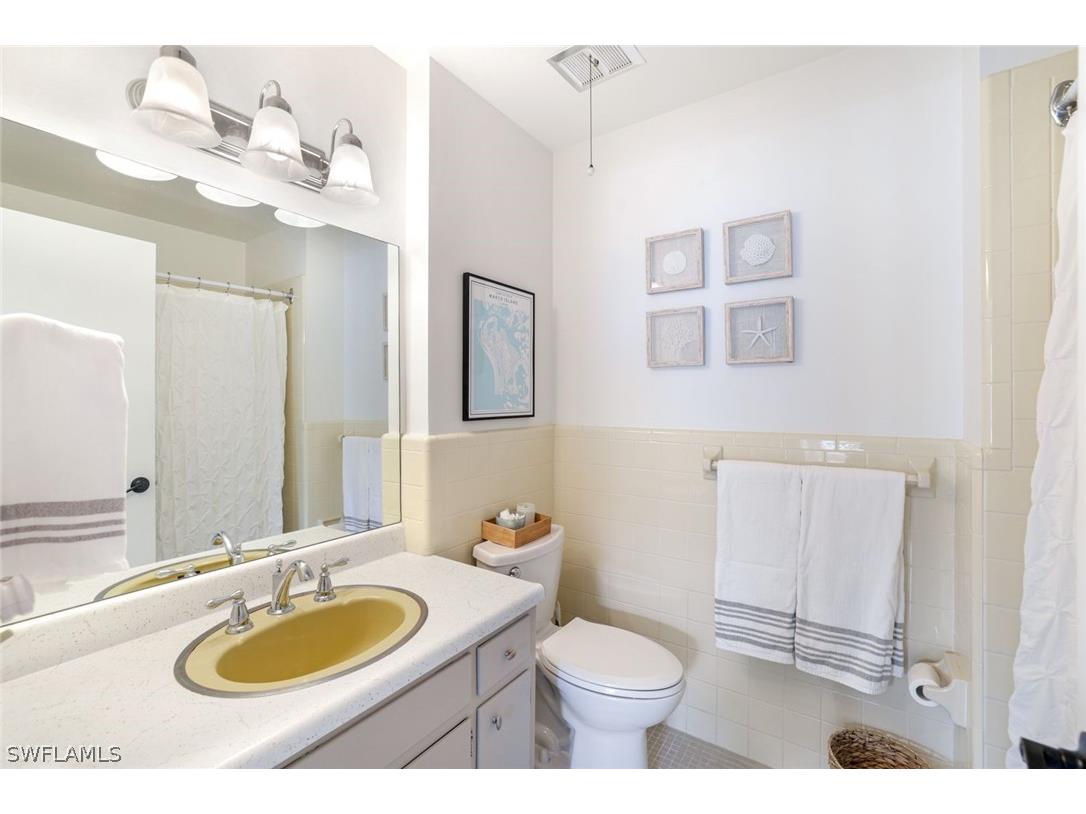 1215 Edington Place #M7 Marco Island FL 34145 226006955 image17