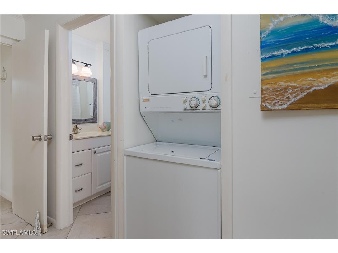 1215 Edington Place #O5 Marco Island FL 34145 225078140 image18