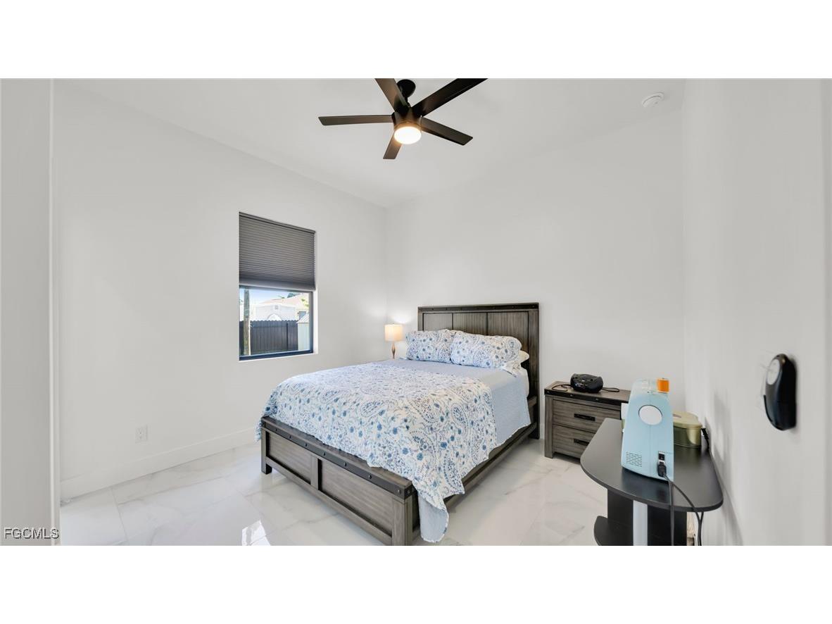 1215 NE 12th Place Cape Coral FL 33909 2025018714 image25