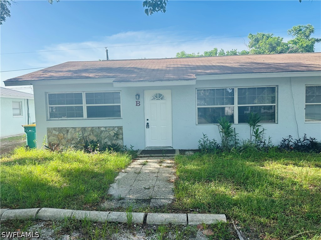 1215 S Alhambra Circle #B Naples FL 34103 226025531 image2