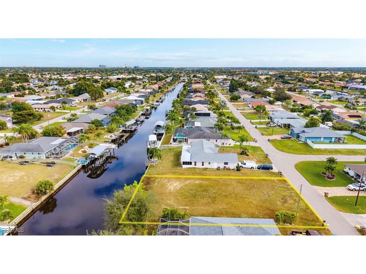 1215 SE 16th Street Cape Coral FL 33990 2026001423 image4