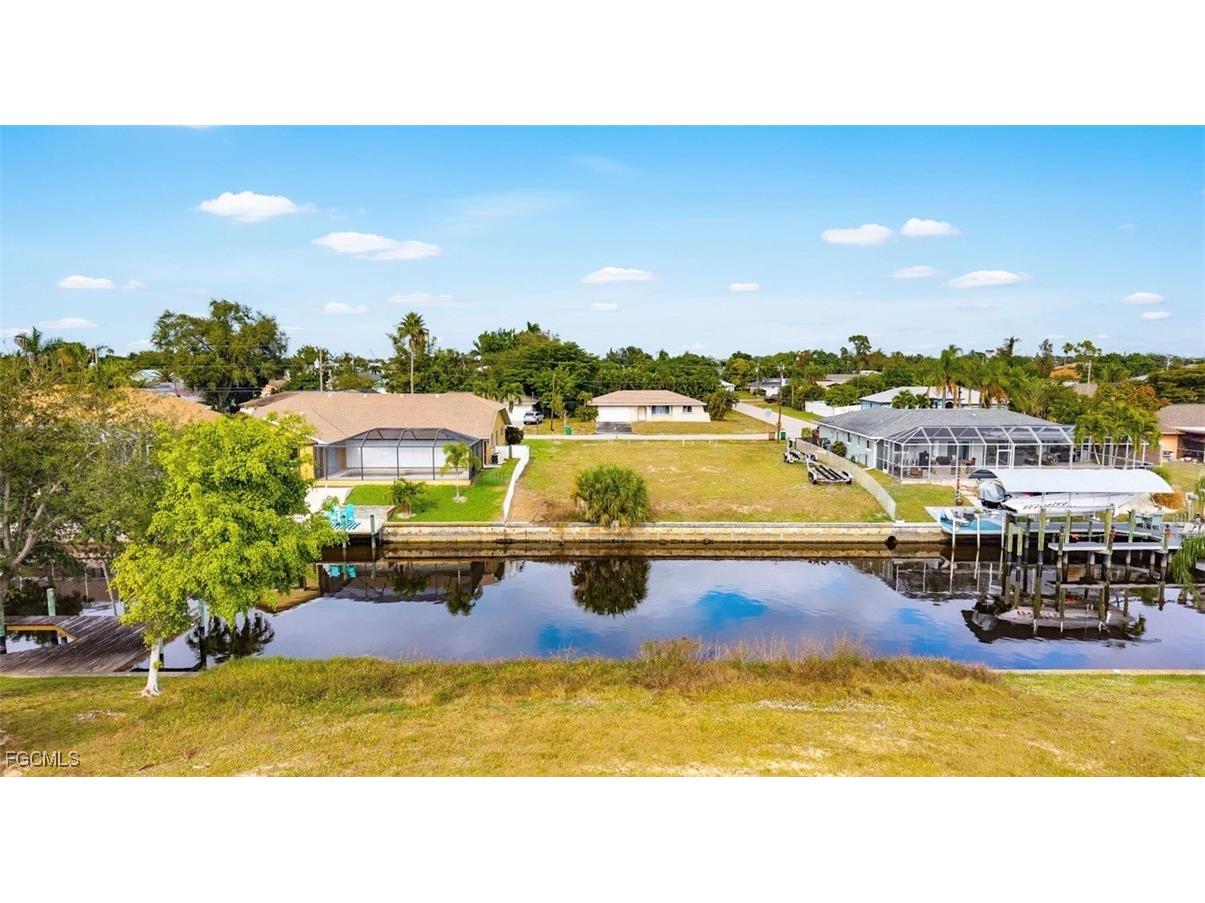 1215 SE 16th Street Cape Coral FL 33990 2026001423 image9