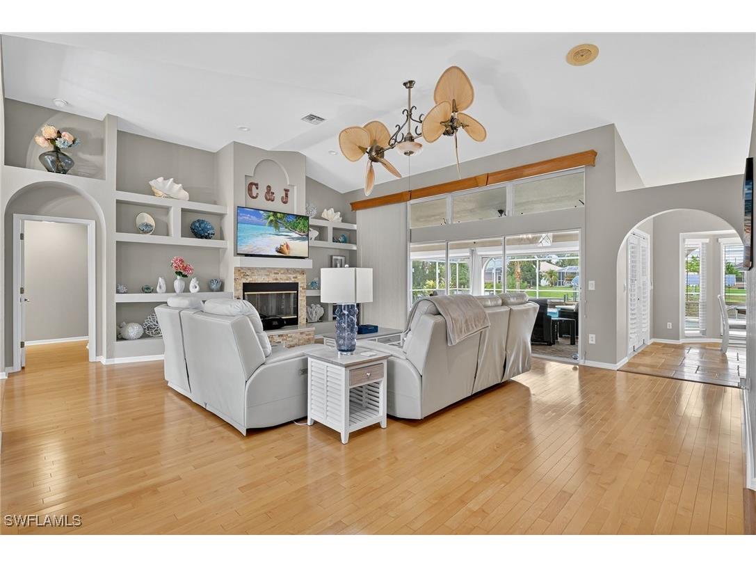 1215 SE 21st Street Cape Coral FL 33990 225078237 image10