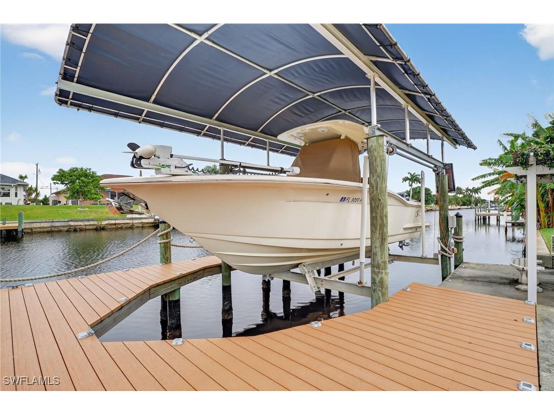 1215 SE 21st Street Cape Coral FL 33990 225078237 image3