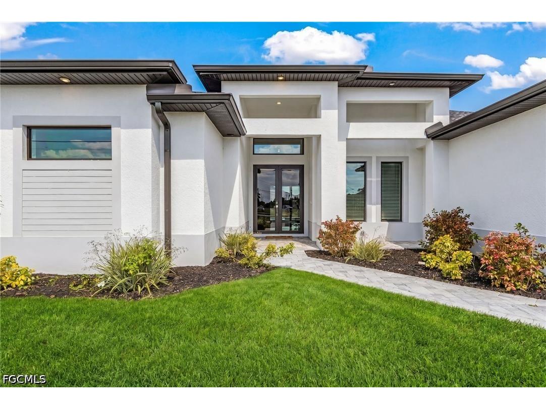 1215 SW 21st Avenue Cape Coral FL 33991 2026013696 image4