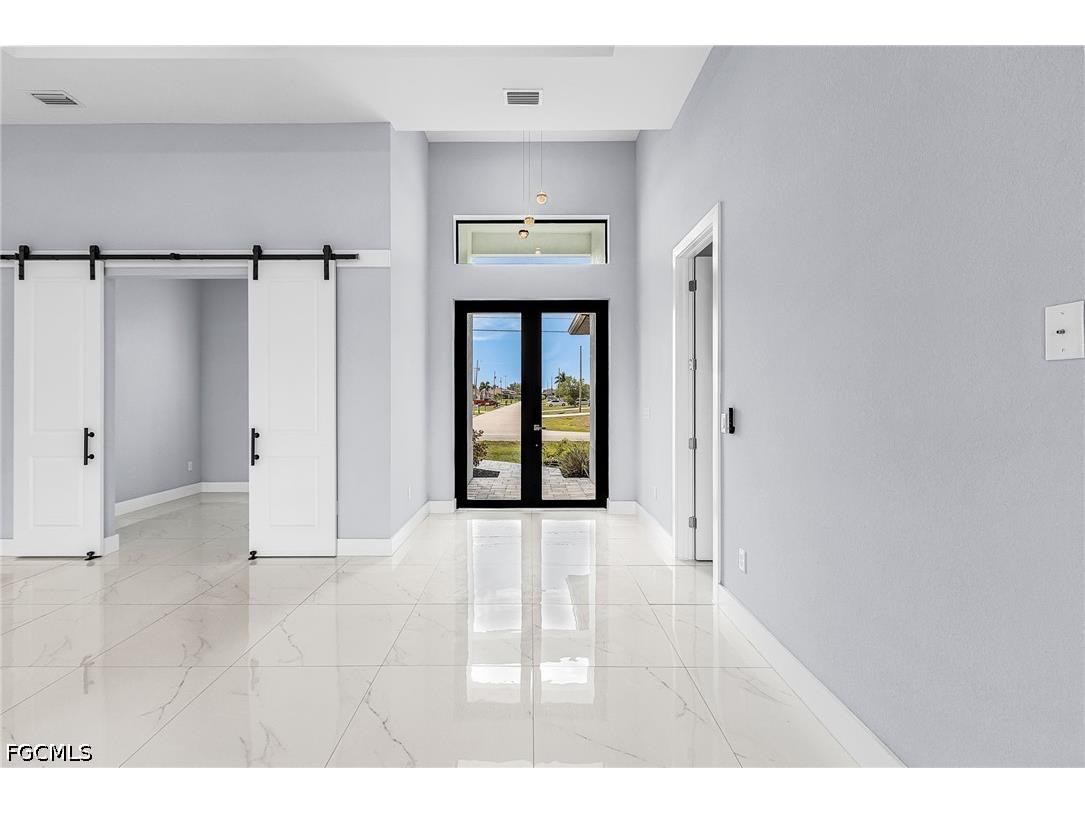 1215 SW 21st Avenue Cape Coral FL 33991 2026013696 image5