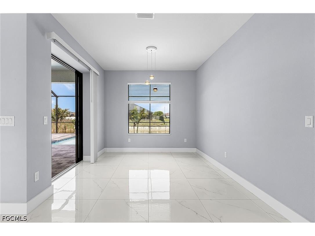 1215 SW 21st Avenue Cape Coral FL 33991 2026013696 image8