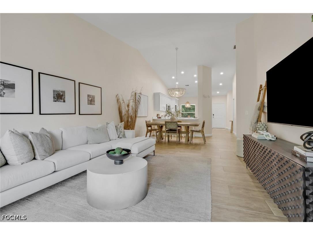 1215 Sarah Jean Circle #J205 Naples FL 34110 2026018325 image12