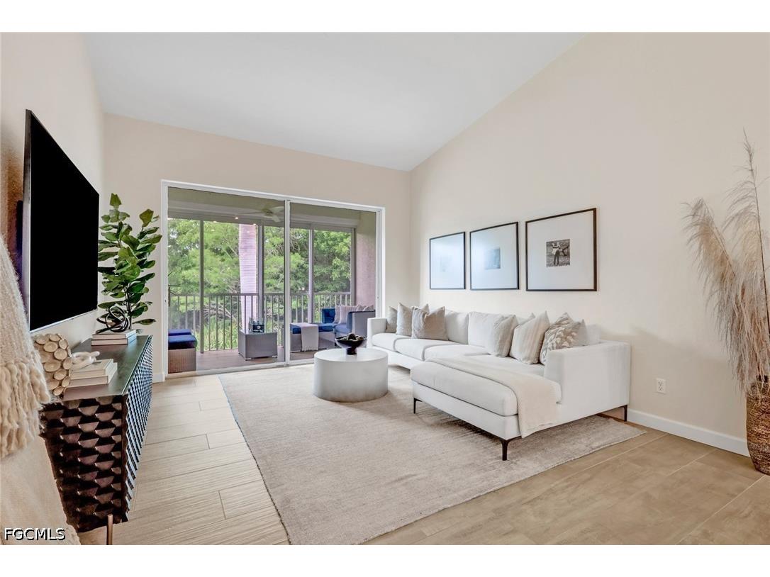1215 Sarah Jean Circle #J205 Naples FL 34110 2026018325 image15