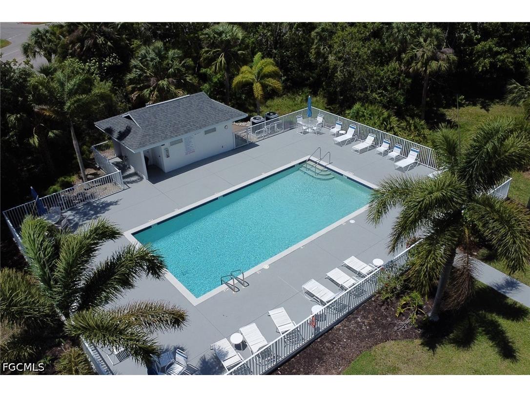 1215 Sarah Jean Circle #J205 Naples FL 34110 2026018325 image30