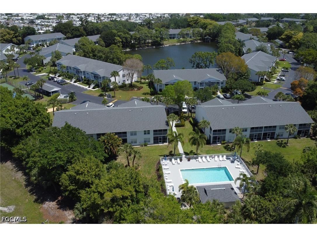1215 Sarah Jean Circle #J205 Naples FL 34110 2026018325 image34