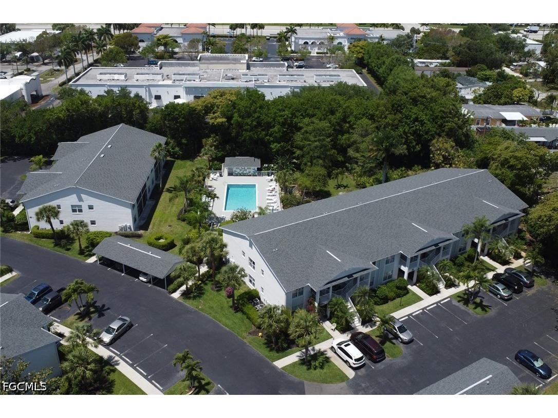 1215 Sarah Jean Circle #J205 Naples FL 34110 2026018325 image36