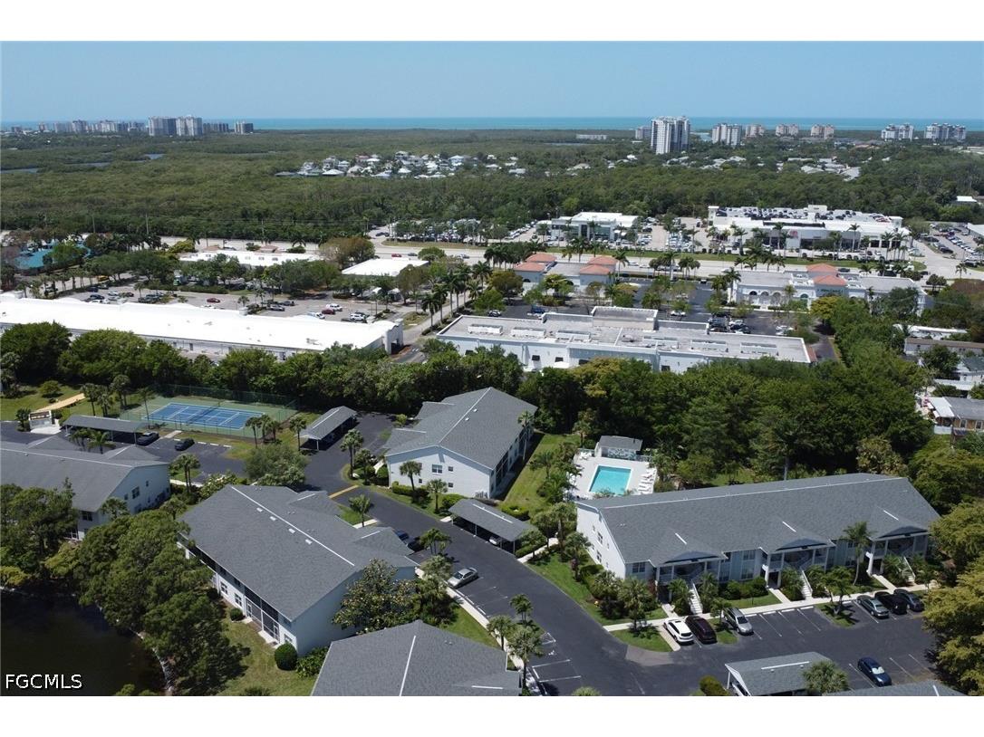 1215 Sarah Jean Circle #J205 Naples FL 34110 2026018325 image40