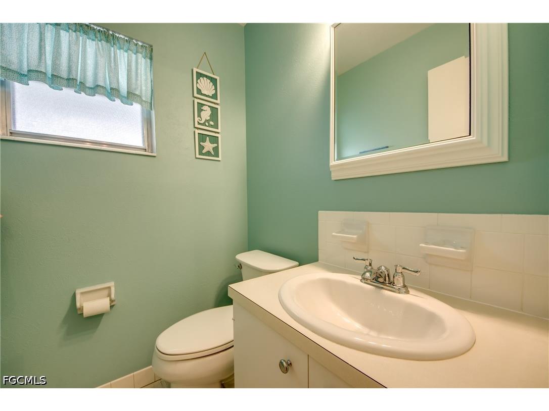 1215 Tropic Terrace North Fort Myers FL 33903 2026024331 image22
