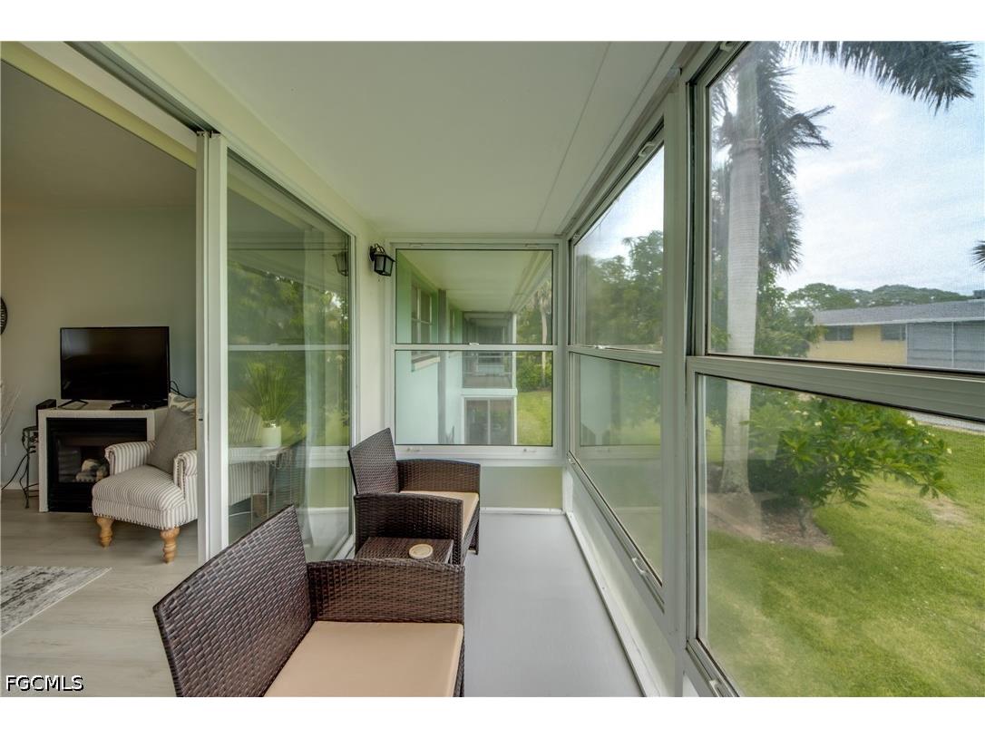 1215 Tropic Terrace North Fort Myers FL 33903 2026024331 image23