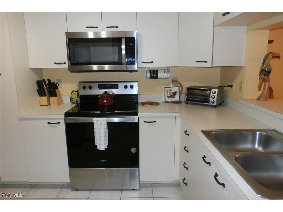 12150 Kelly Sands Way #620 Fort Myers FL 33908 2025000375 image5