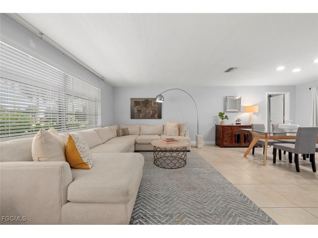 12150 Mcgregor Boulevard Fort Myers FL 33919 2025007374 image11