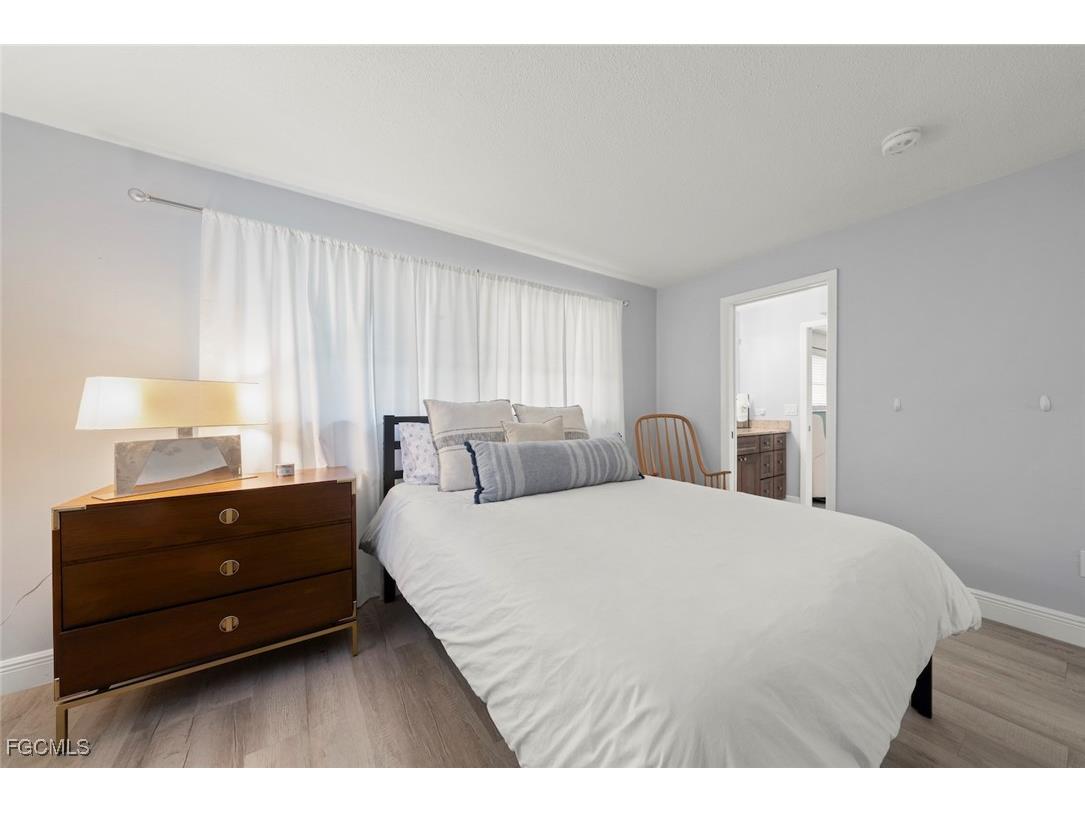 12150 Mcgregor Boulevard Fort Myers FL 33919 2025007374 image39