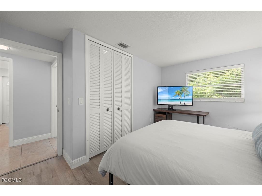 12150 Mcgregor Boulevard Fort Myers FL 33919 2025007374 image40