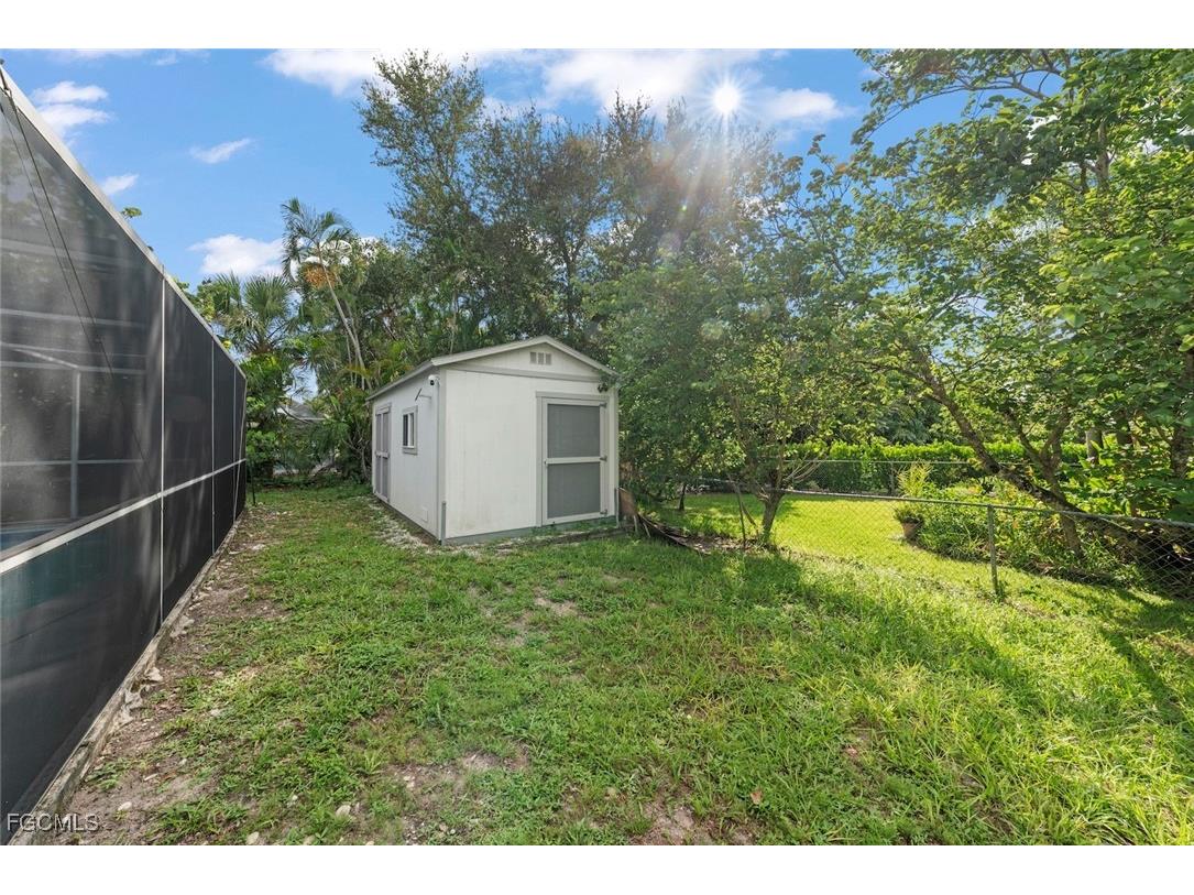 12150 Mcgregor Boulevard Fort Myers FL 33919 2025007374 image46