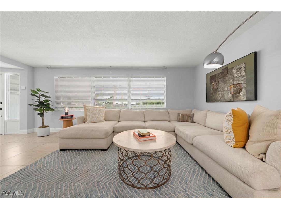 12150 Mcgregor Boulevard Fort Myers FL 33919 2025007374 image6