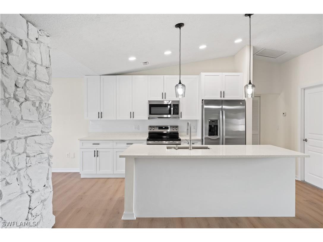 12151 Chancellor Boulevard Port Charlotte FL 33953 224041485 image1