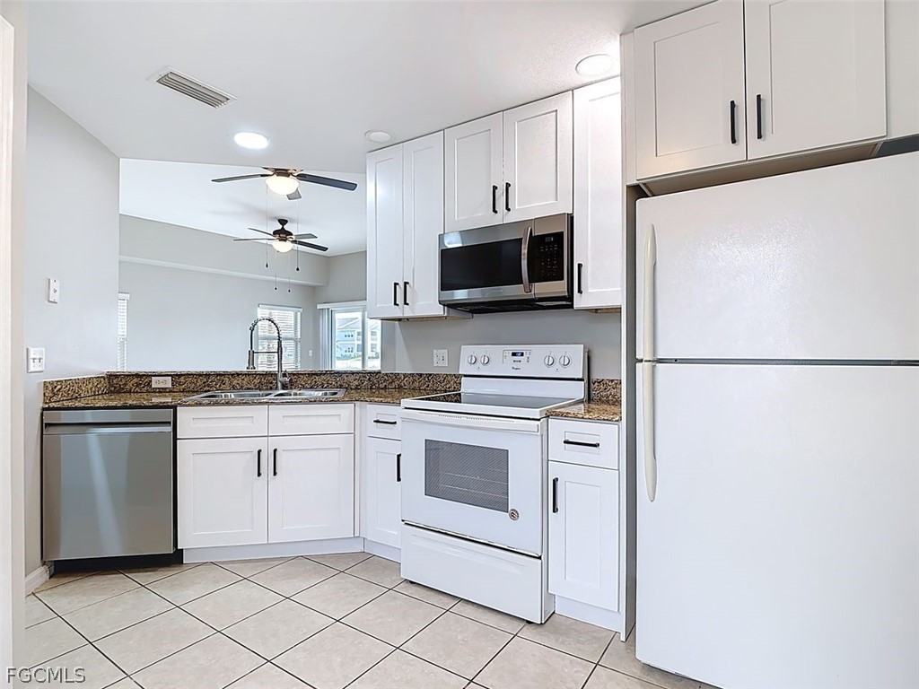 12151 Summergate Circle #R101 Fort Myers FL 33913 2026009671 image1