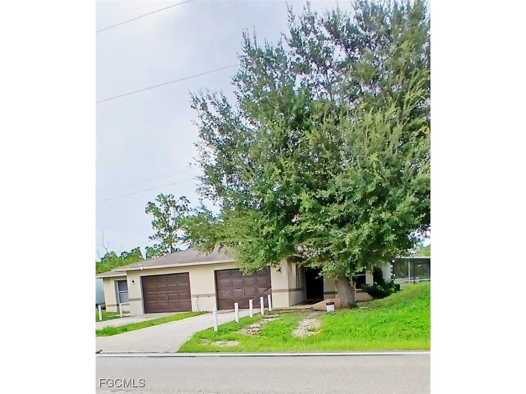 1216-1218 W 12th Street Lehigh Acres FL 33972 2025005056 image1