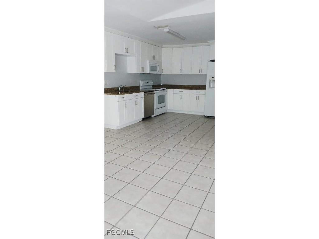 1216-1218 W 12th Street Lehigh Acres FL 33972 2025005056 image11
