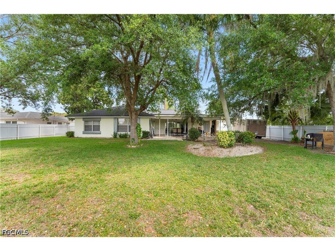 1216 E 3rd Street Lehigh Acres FL 33936 2026018008 image26