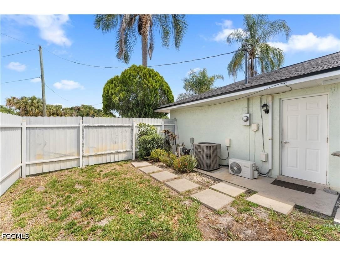 1216 E 3rd Street Lehigh Acres FL 33936 2026018008 image28