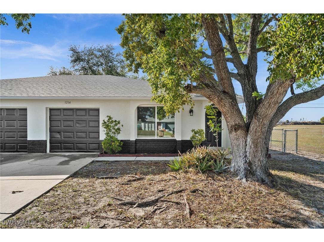 1216 NE 8th Street Cape Coral FL 33909 224103391 image1