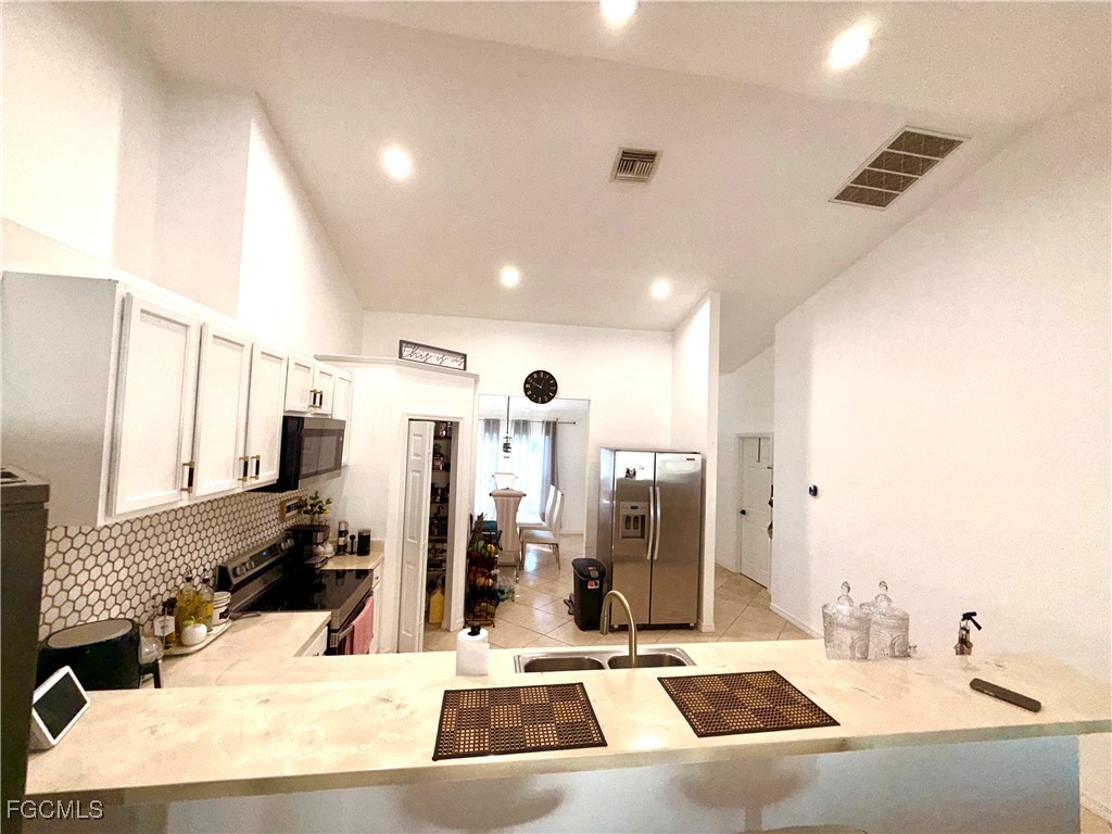 1216 NW 15th Place Cape Coral FL 33993 2025016556 image4