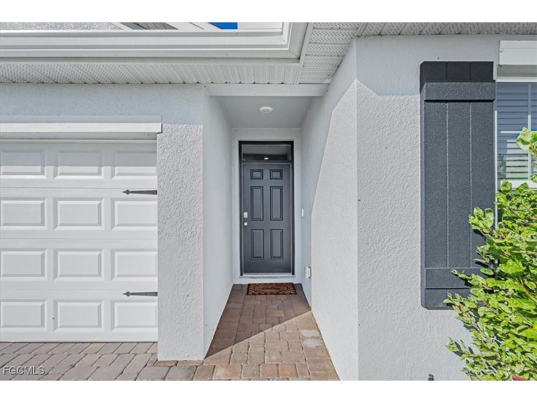 1216 NW 21st Place Cape Coral FL 33993 2025024037 image11