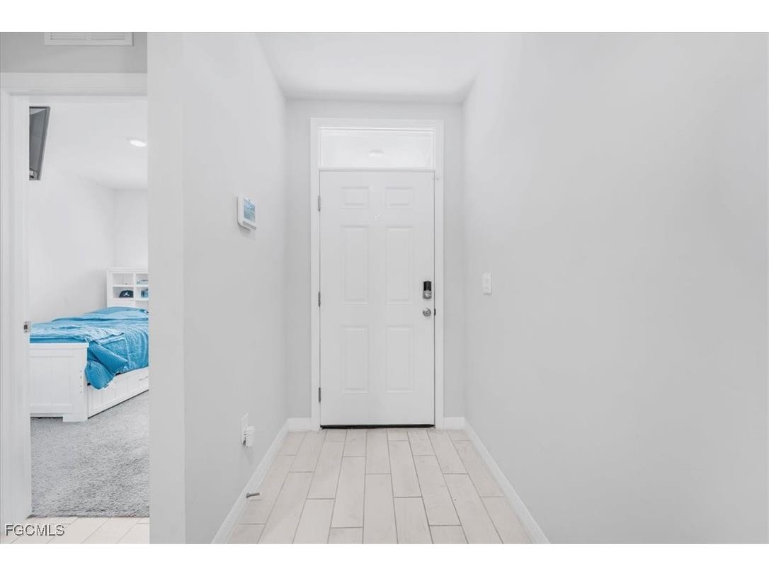 1216 NW 21st Place Cape Coral FL 33993 2025024037 image12