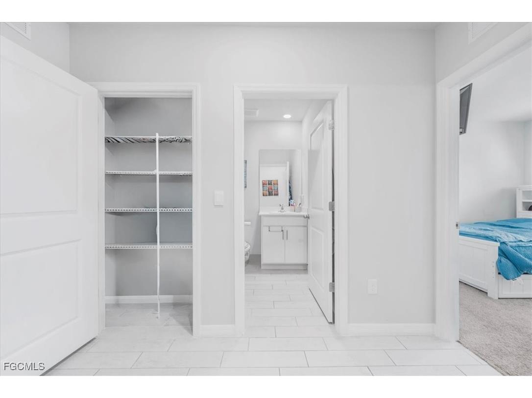 1216 NW 21st Place Cape Coral FL 33993 2025024037 image14