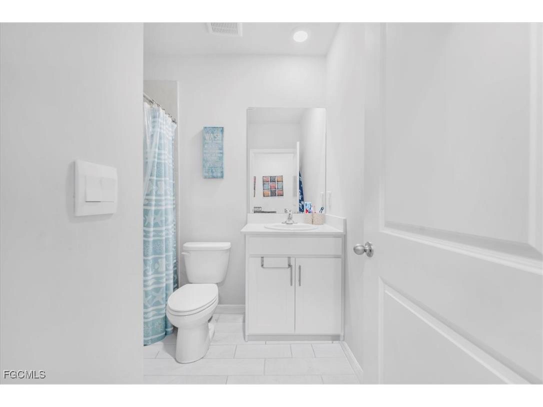 1216 NW 21st Place Cape Coral FL 33993 2025024037 image18