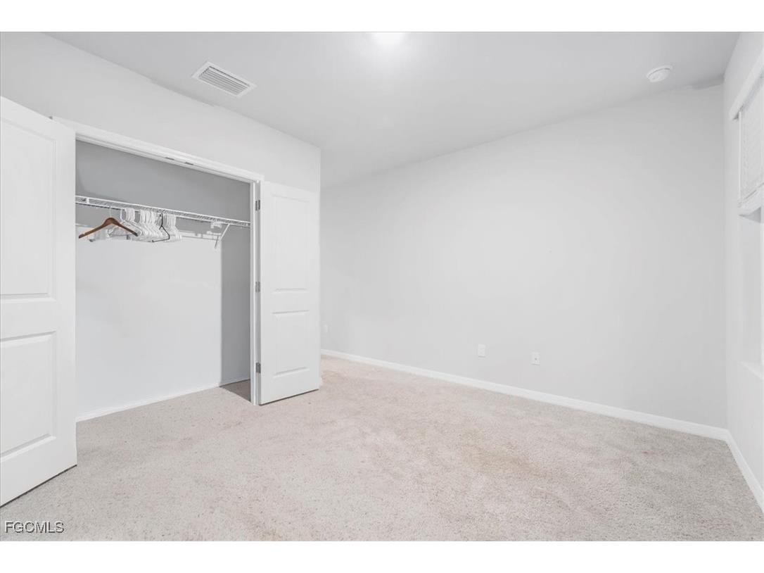 1216 NW 21st Place Cape Coral FL 33993 2025024037 image32