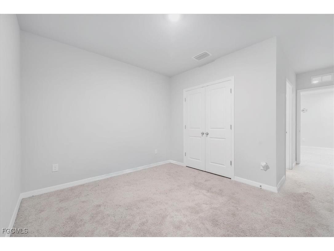 1216 NW 21st Place Cape Coral FL 33993 2025024037 image33