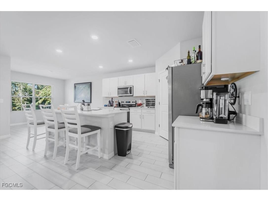 1216 NW 21st Place Cape Coral FL 33993 2025024037 image35