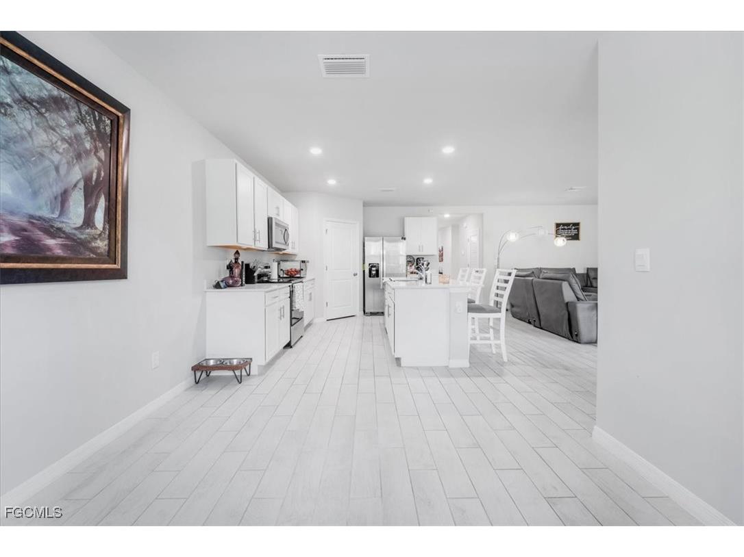 1216 NW 21st Place Cape Coral FL 33993 2025024037 image39