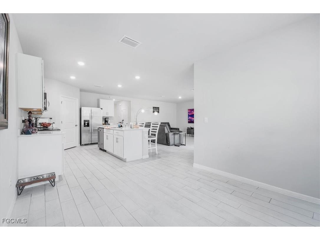 1216 NW 21st Place Cape Coral FL 33993 2025024037 image40