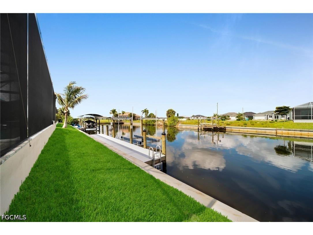1216 NW 32nd Place Cape Coral FL 33993 2026023629 image11