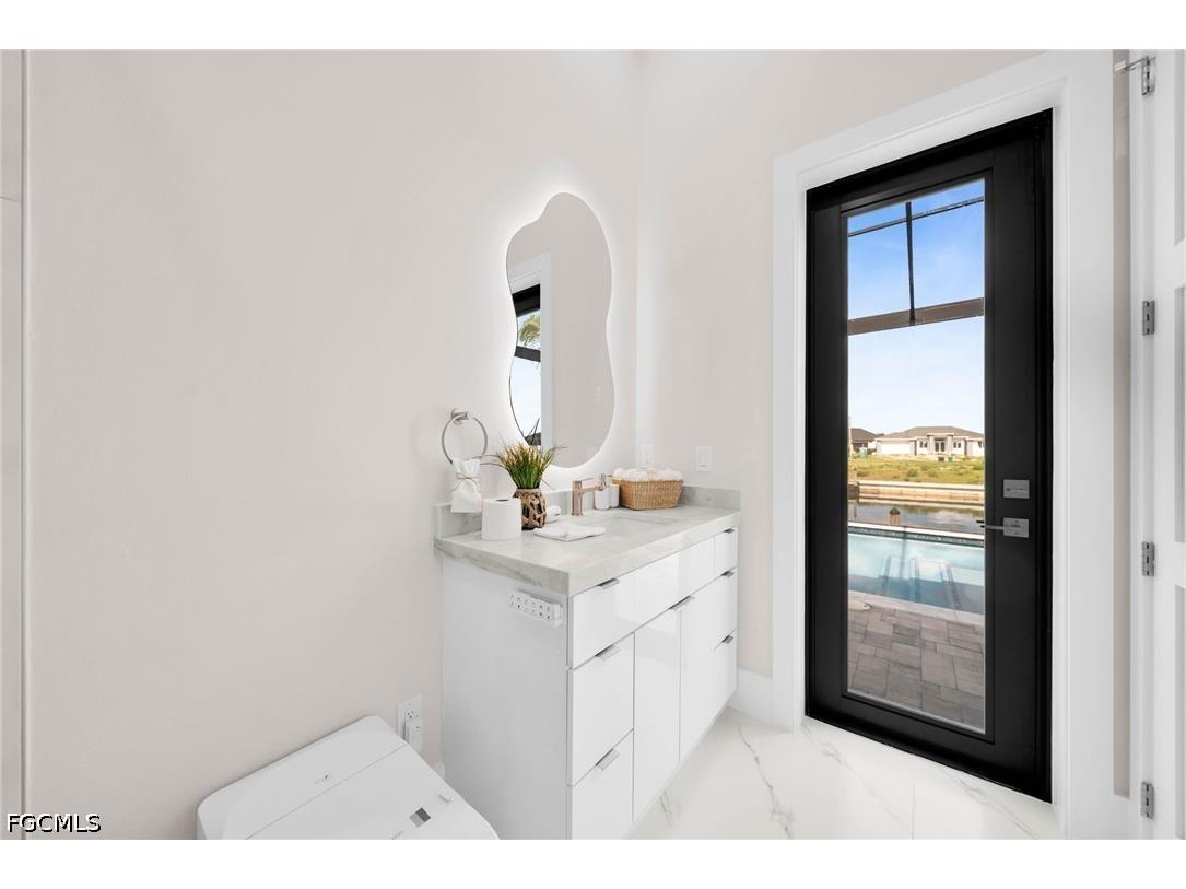 1216 NW 32nd Place Cape Coral FL 33993 2026023629 image47