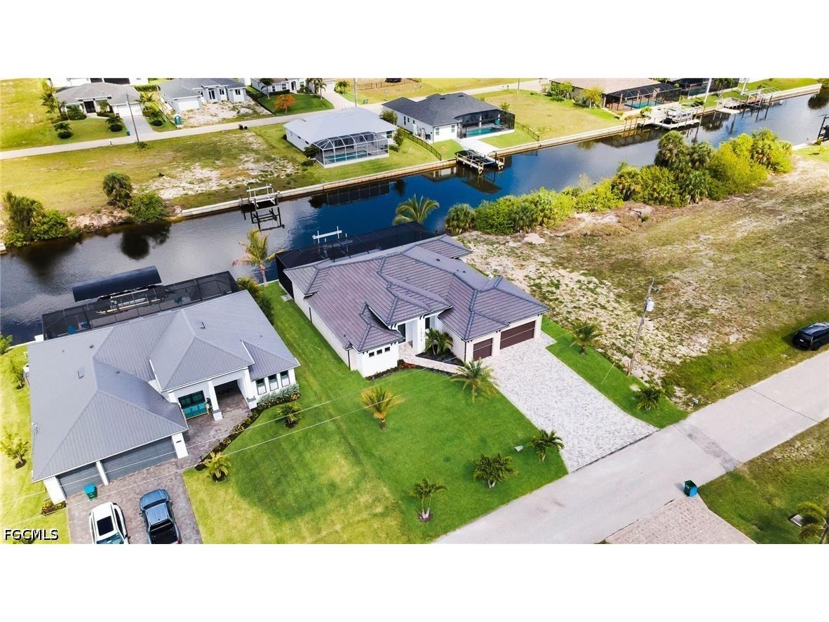 1216 NW 32nd Place Cape Coral FL 33993 2026023629 image8