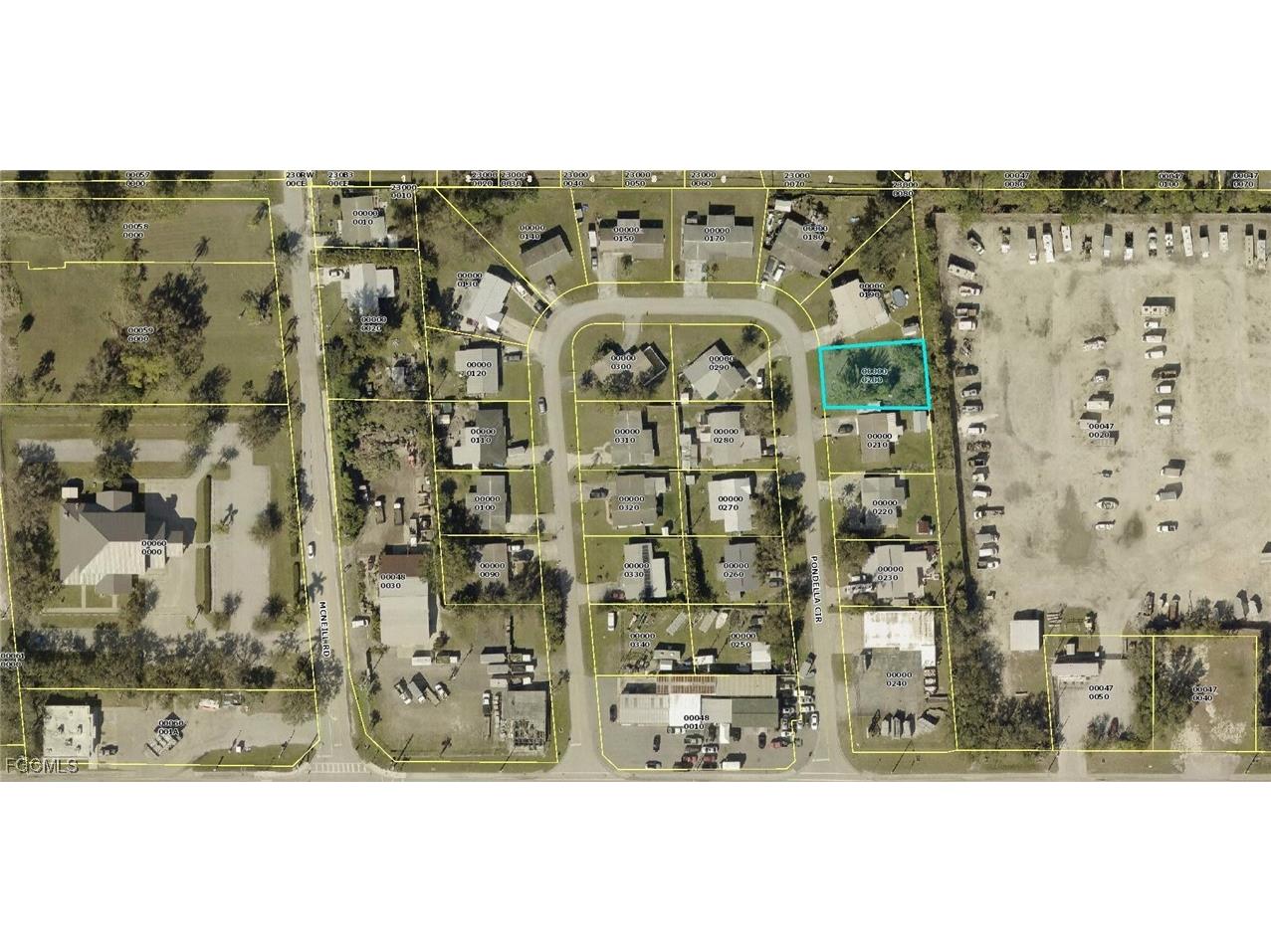 1216 Pondella Circle North Fort Myers FL 33903 2025021279 image2