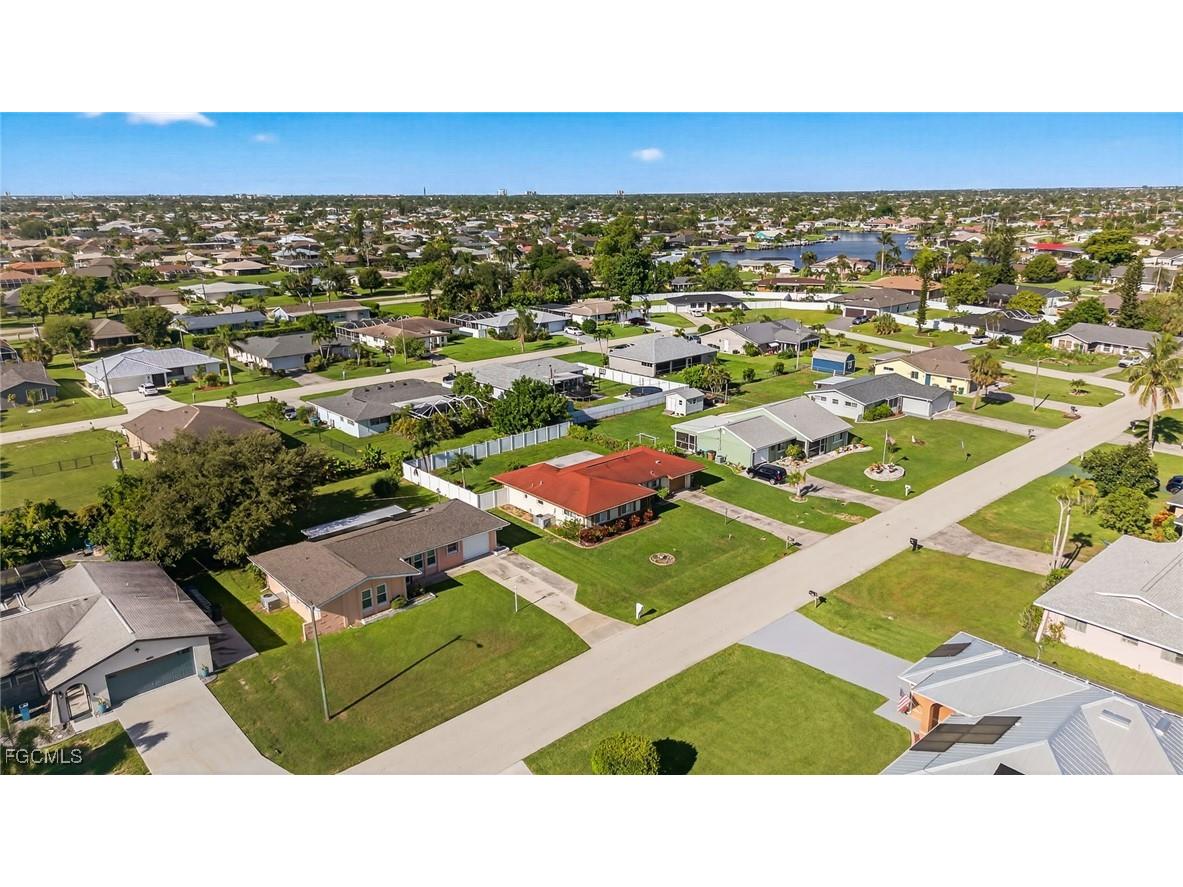 1216 SE 27th Street Cape Coral FL 33904 2025000590 image30