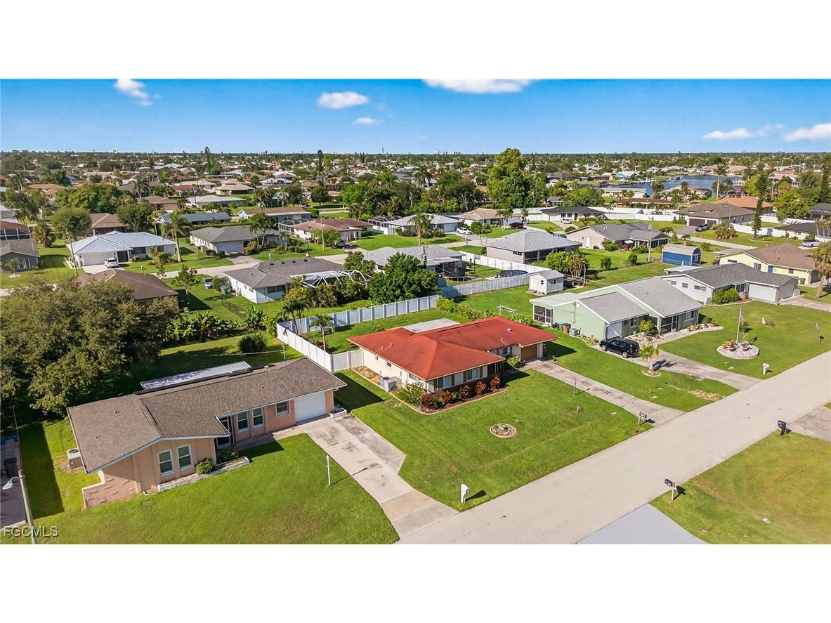 1216 SE 27th Street Cape Coral FL 33904 2025000590 image32